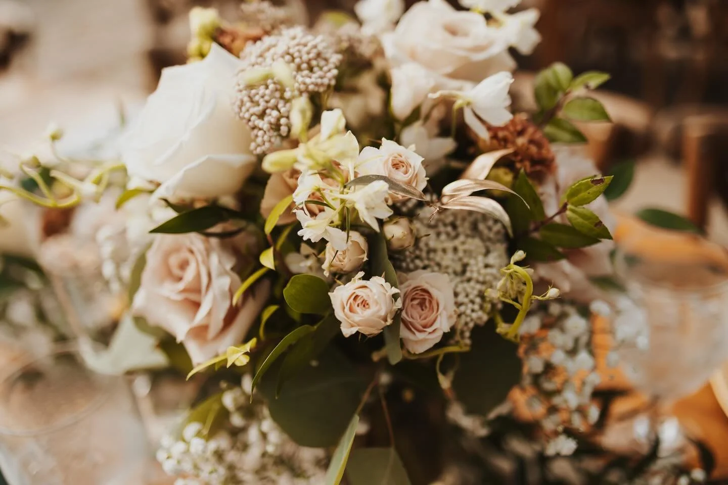 Loving the simple elegance of muted colors🤍