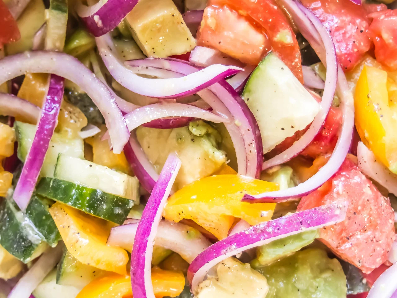 Whole 30 Avocado Cucumber Heirloom Salad 2.jpg