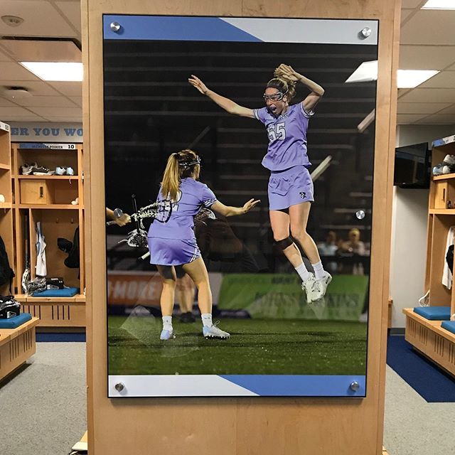 Jumping into the weekend like... #acrylicprint #customsignage #athleticsignage #acrylicstandoffs #monomount