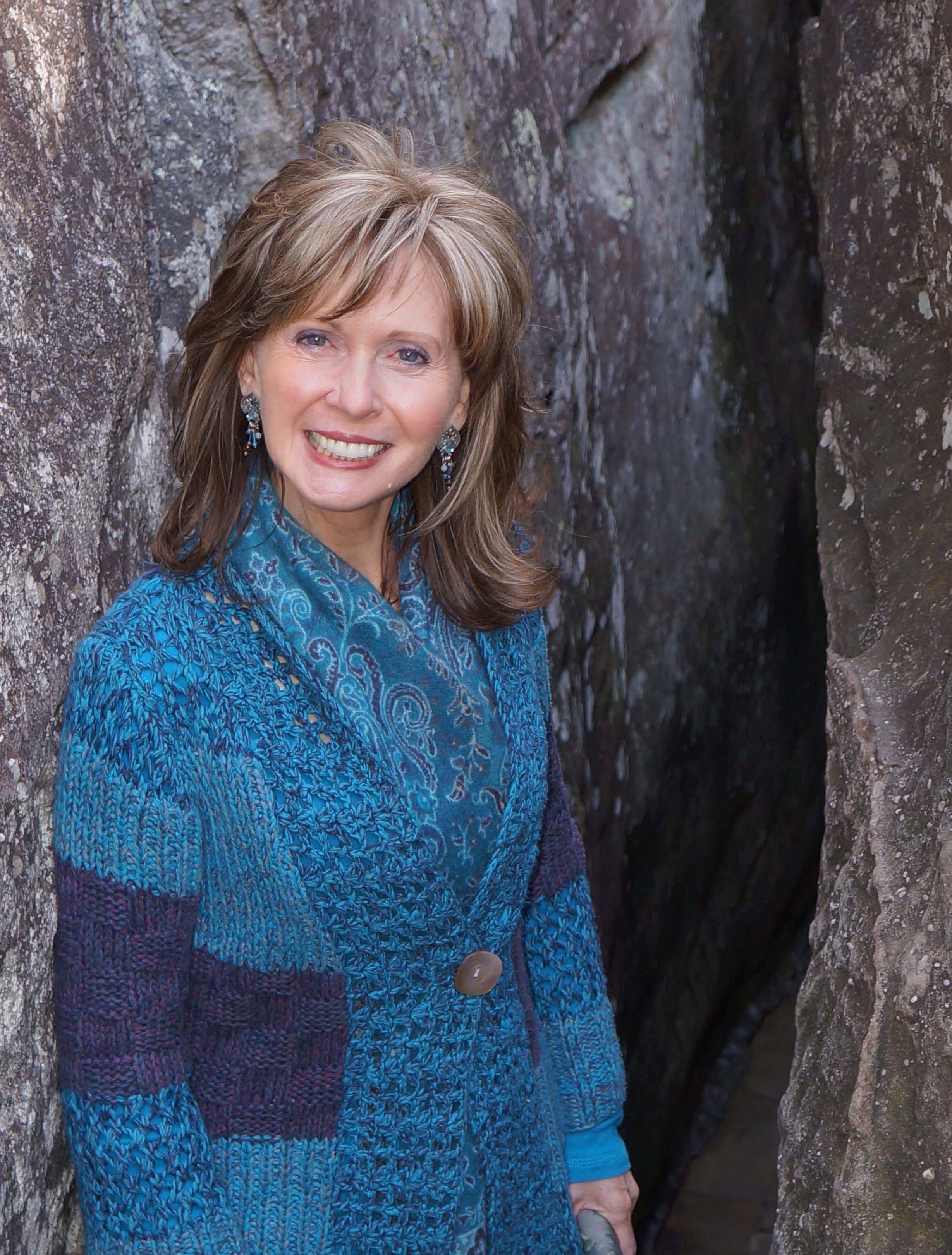 Pamela Pamela served in leadership at the one of the largest Singles group in the country at First Baptist Atlanta for almost 15 years. She also served as a Lay Counselor to single women there for seven years and has been mentoring single women for over 20 years. She serves as a Re:new Mentor at North Point Community Church in Alpharetta. She and her husband have served and continue to serve as facilitators of Oasis (Divorce Care) for over 10 years. They also facilitate a Community Group through NPCC. Pamela has a heart for single women and can so relate to the challenges that we face without an earthly physical husband. 