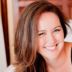 Jeanmarie Anaya.........Pitch Wars YA Mentor And here's a Scavenger Hunt letter for you: