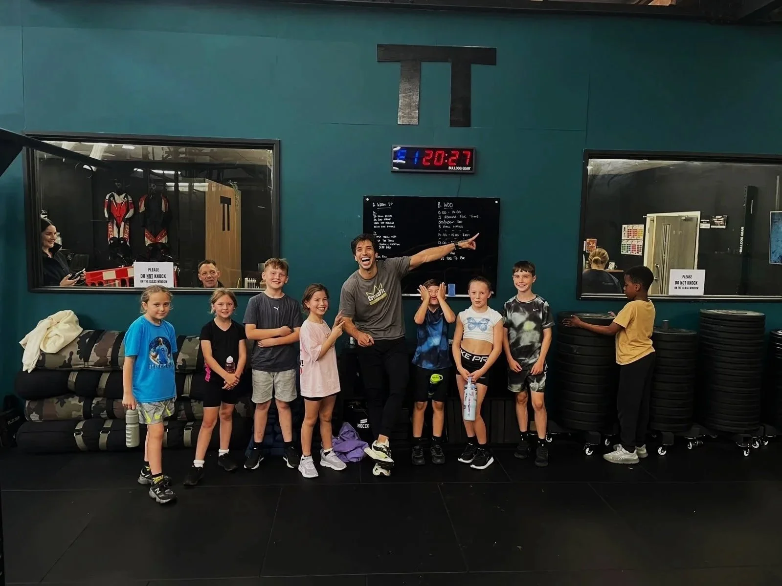 30b24ccc-dd3d-465b-ba5f-97b00182315b.jpg