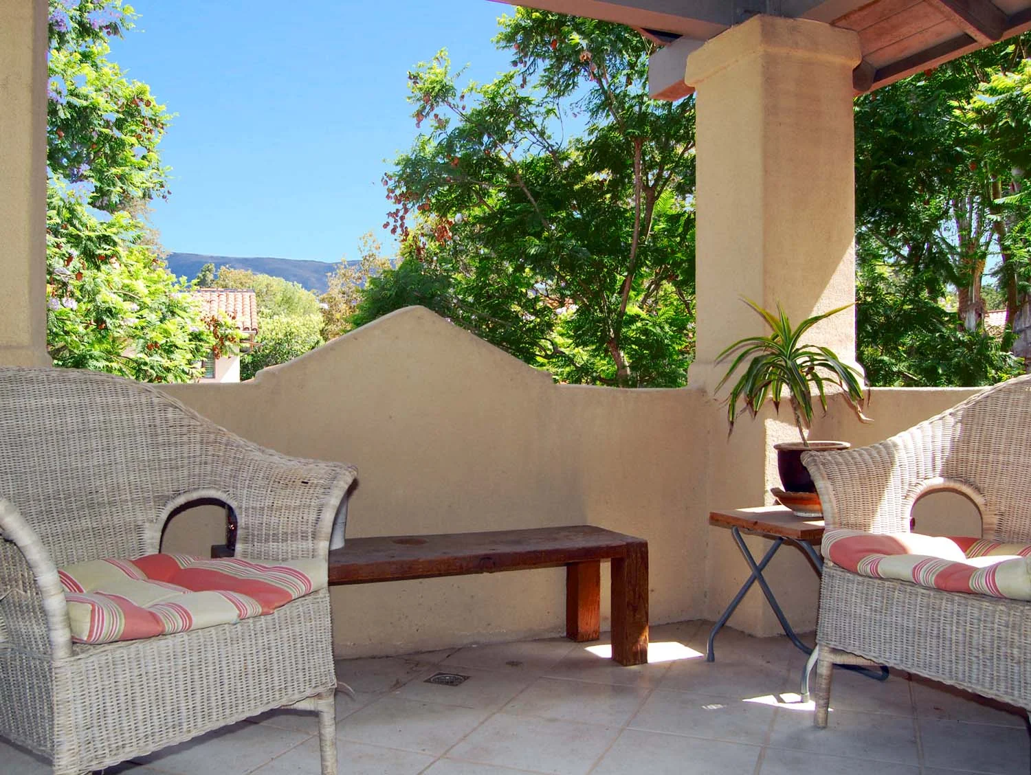 263Esperanza_SOLD_MtnView.jpg