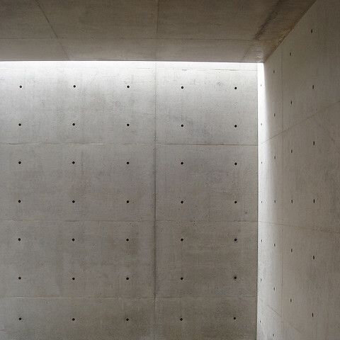 Tadao_Ando_concrete_Church_of_Light_1.jpg
