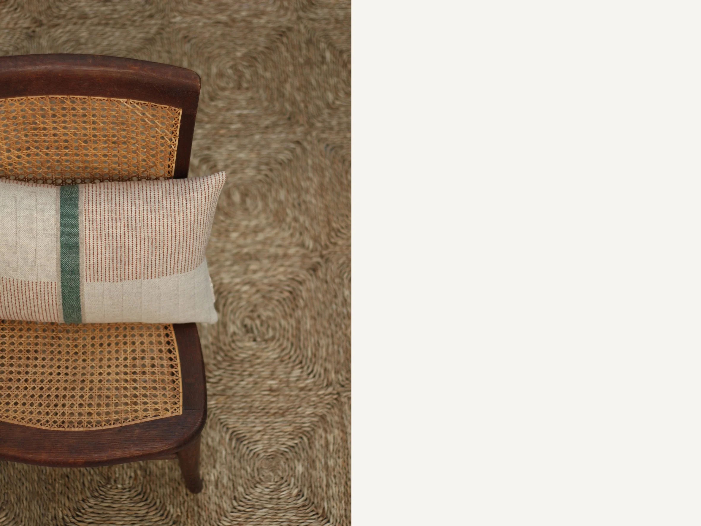 Eleanor_Pritchard_Coggeshall_cushions_green_band_4.jpg