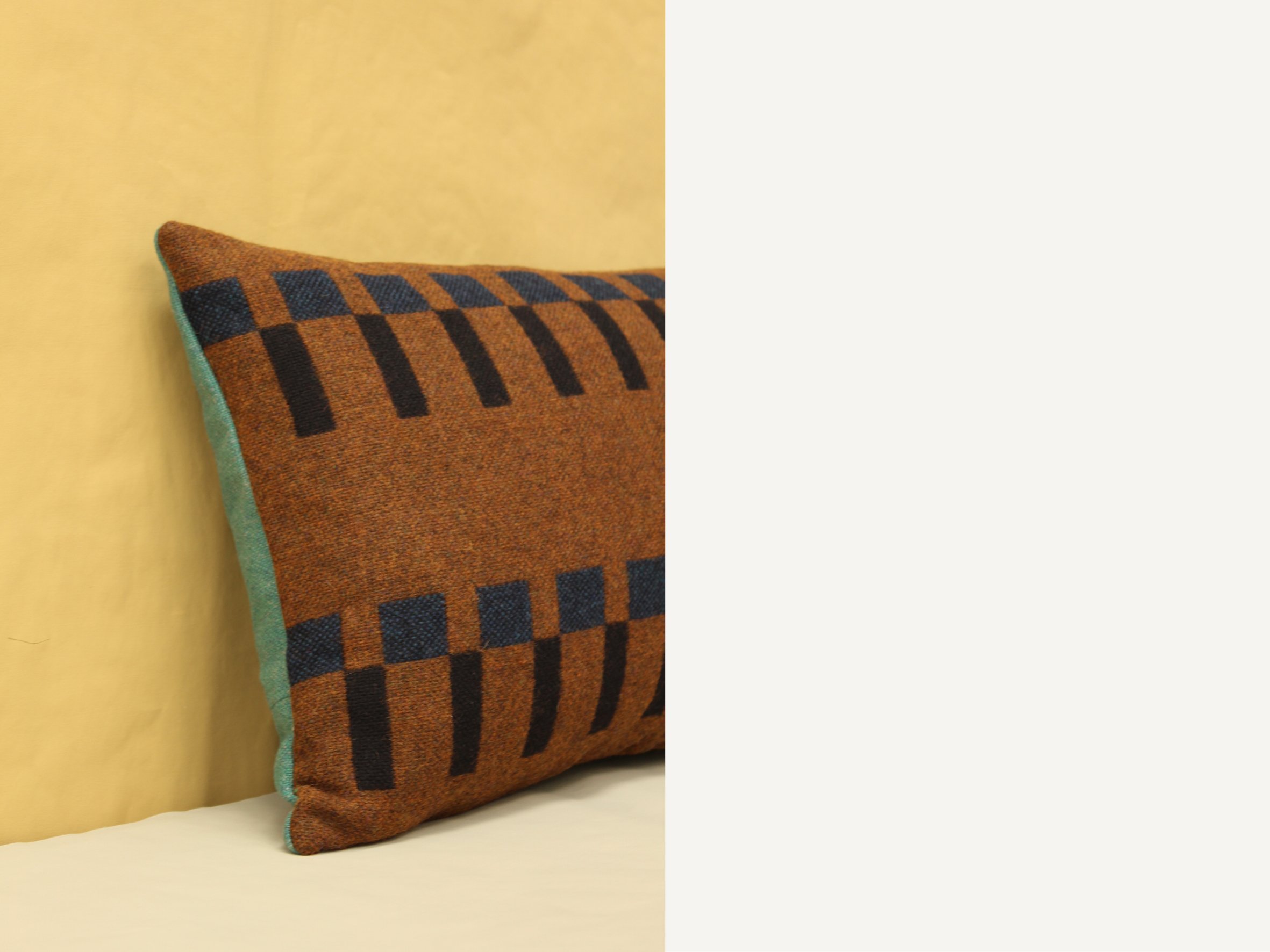 Eleanor_Pritchard_Dovetail_tobacco_sea_green_cushion_04_web.jpg
