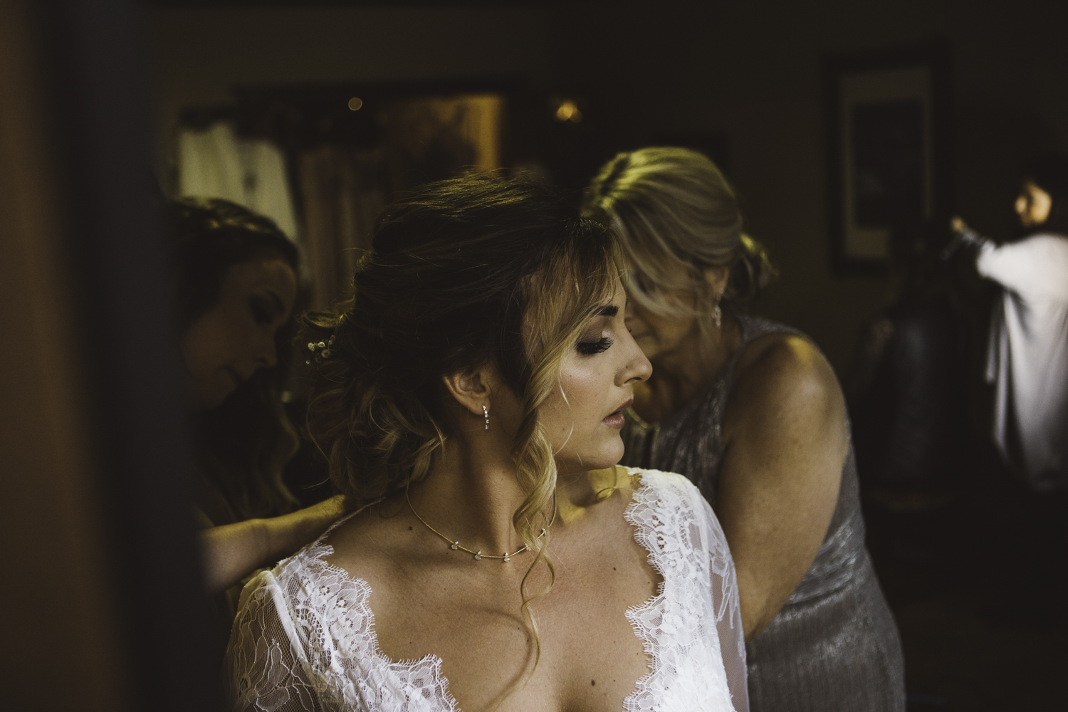 sarah-danielle-photography-intimate-portland-wedding-09.jpg