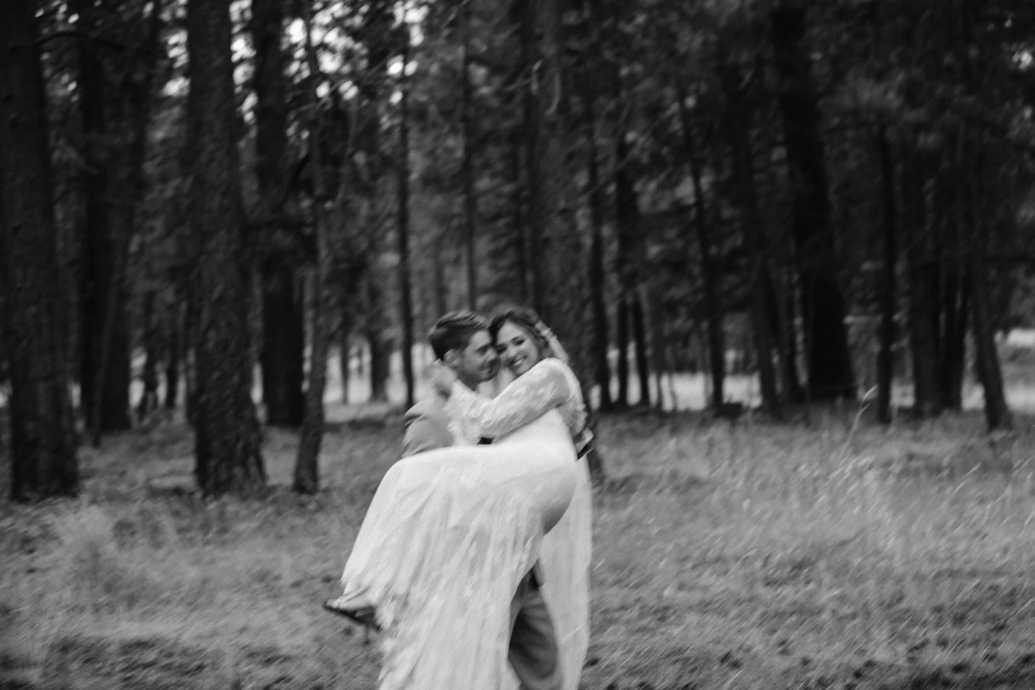 sarah-danielle-photography-intimate-portland-wedding-128.jpg