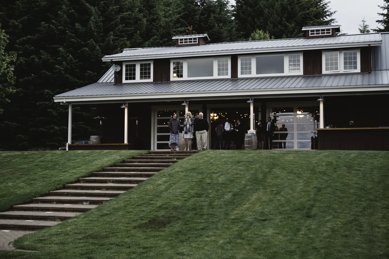 sarah-danielle-photography-intimate-wedding-photographer-261.jpg