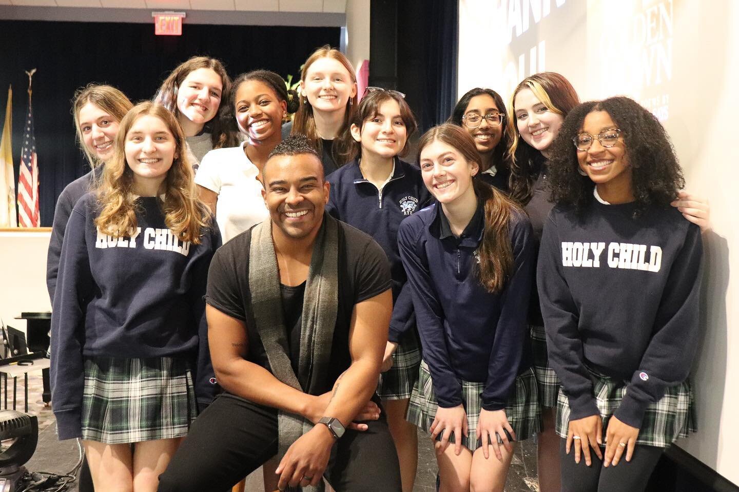 Today, our students welcomed Austin-based slam poet Andre Bradford (@scsays). @scsays shared the importance of empathy in being a decent human being and covered topics like racial discrimination, impulse assumptions, mental health, and moment-to-mome