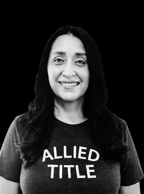 Elizabeth Torres (1).png