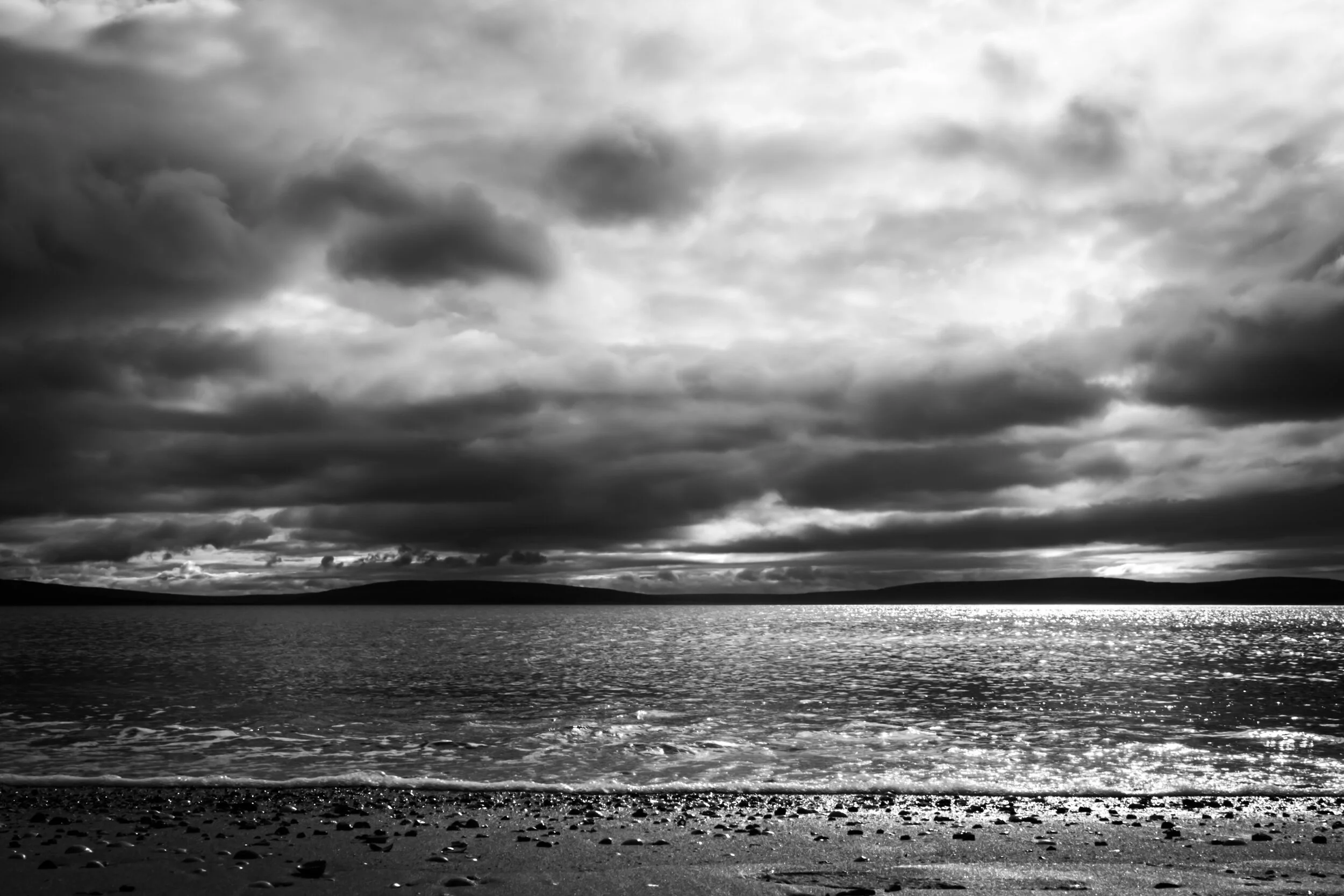 Blackhead Bay bnw.jpg