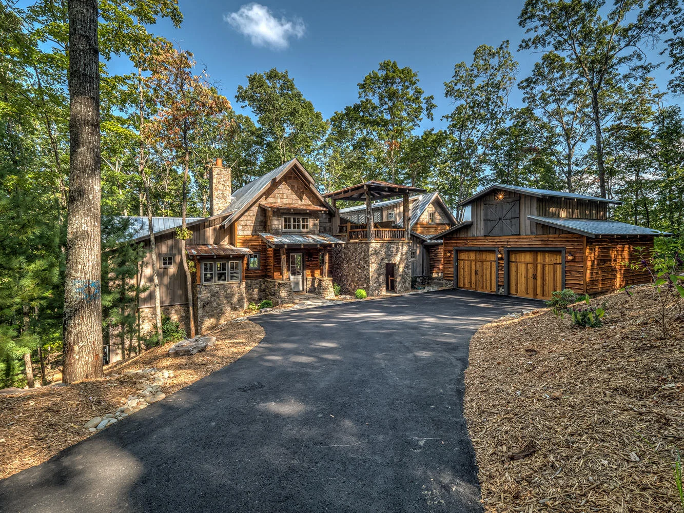790 Utana Bluff Trail Ellijay-large-002-099-Exterior-1334x1000-72dpi.jpg