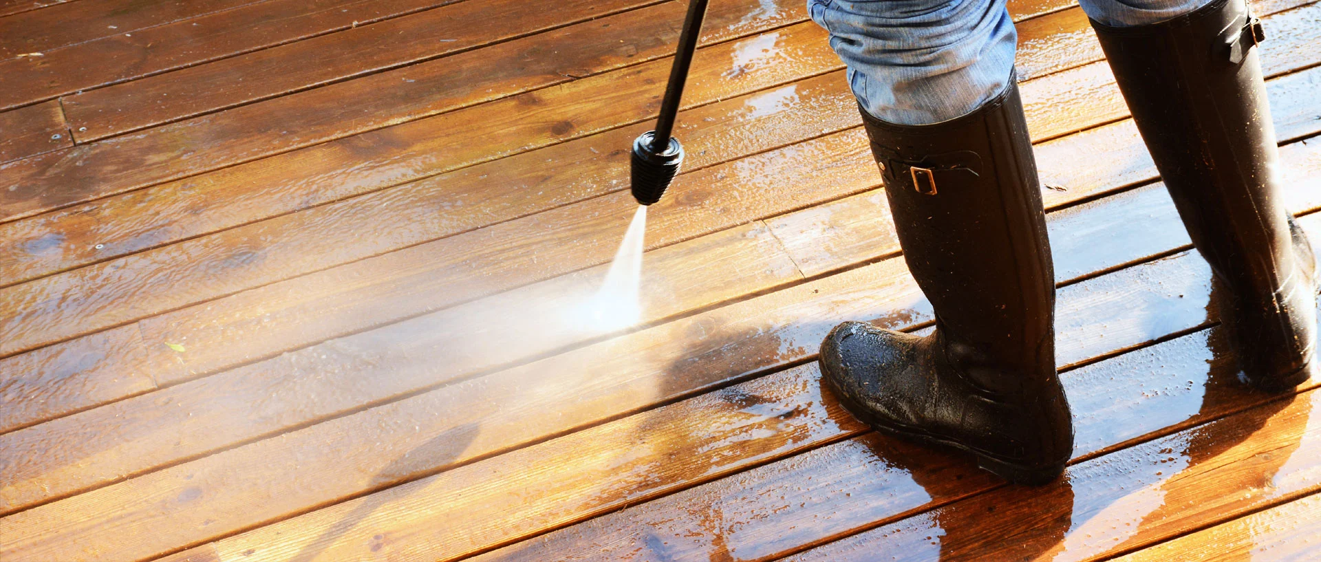 CR-Home-Pressure-Wash-Deck-AH-08-15.jpg