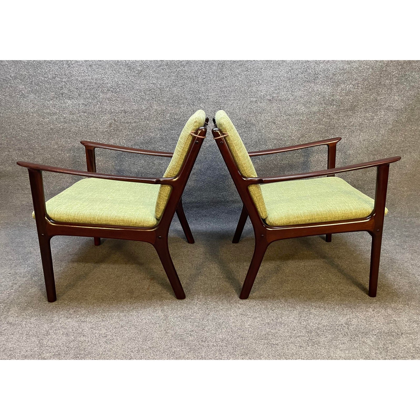 pair-of-vintage-danish-mid-century-modern-mahogany-lounge-chair-pj112-by-ole-wanscher-2215.jpeg