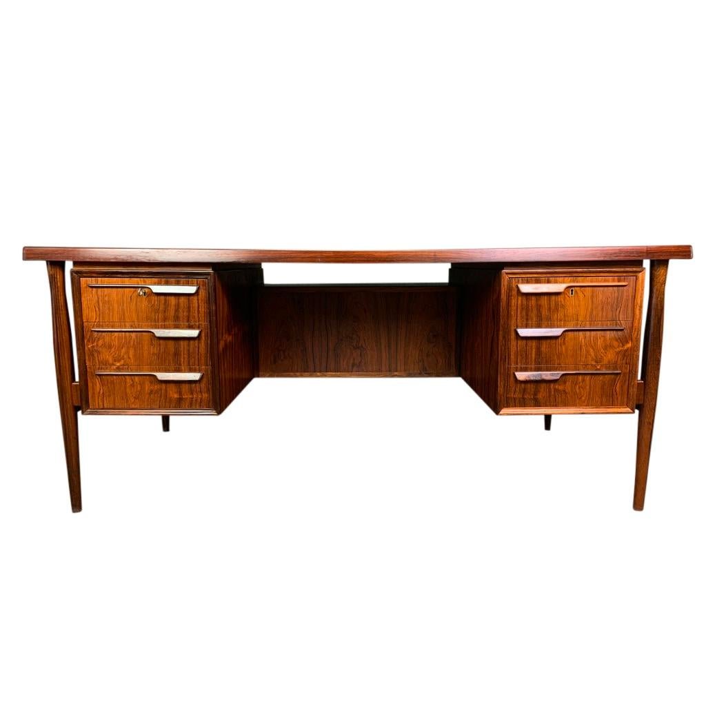 vintage-danish-mid-century-modern-rosewood-executive-desk-by-arne-vodder-6211-1.jpeg