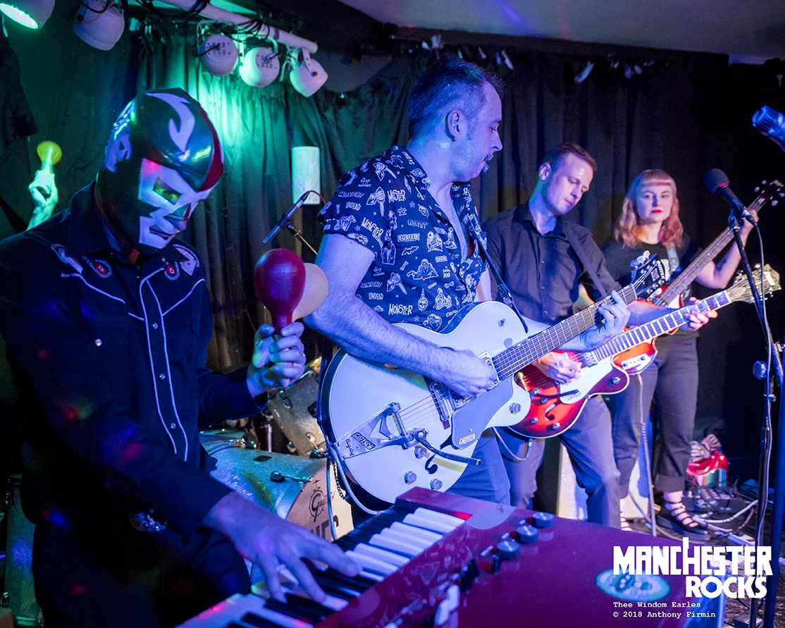 Thee Windom Earles at The Peer Hat in 2018