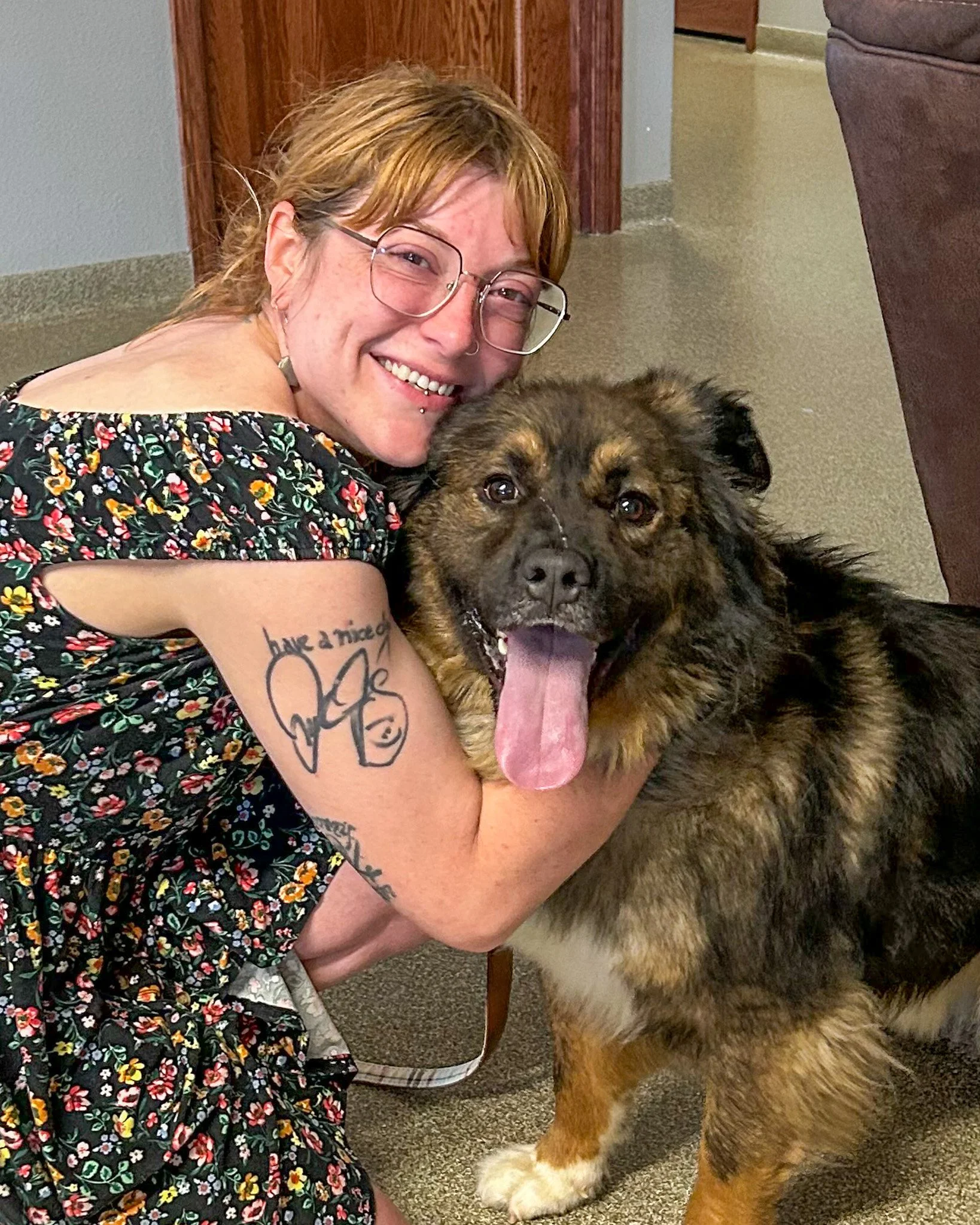 Sinclair found a home! 🎉🎉🎉

After 126 days in the shelter, Sinclair is finally going home! A very kind visitor came in asking to meet a special dog who had been overlooked, and our staff immediately thought of Sinclair. They spent time getting to 