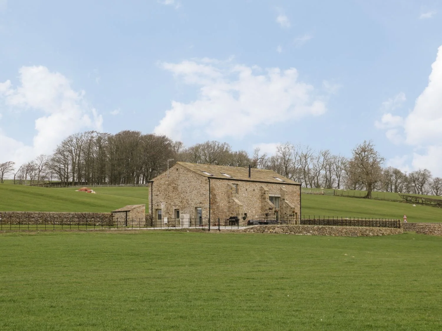 Crane Field Laithe - yorkshire remote family cottage.jpeg