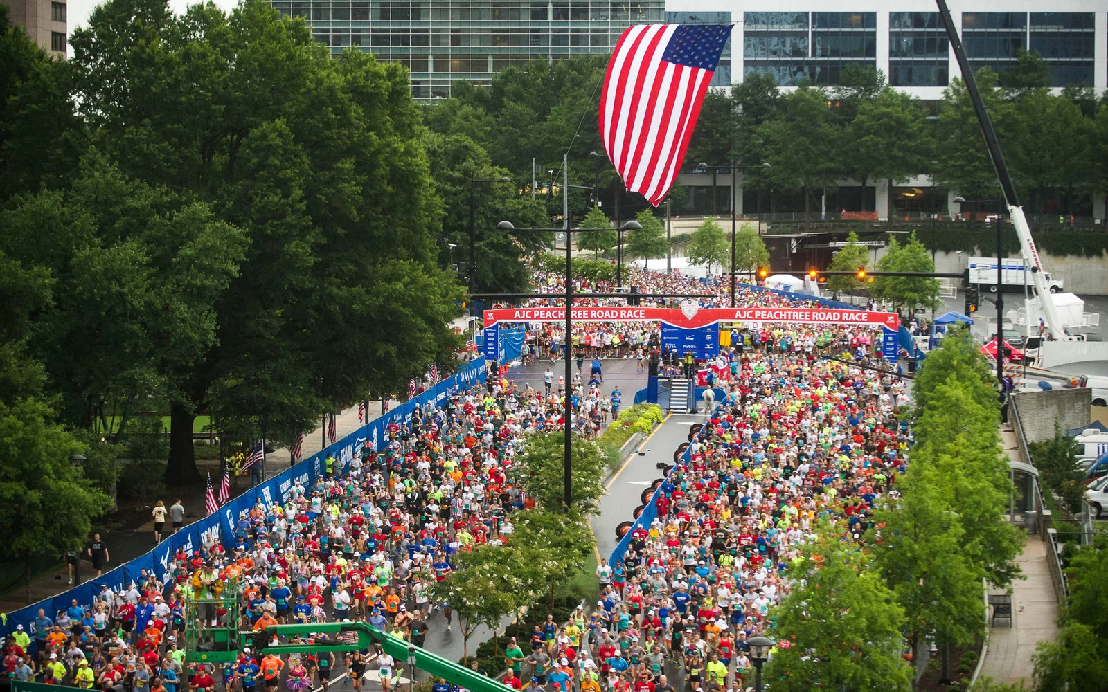 Huge crowds at the AJC Peachtree 10k