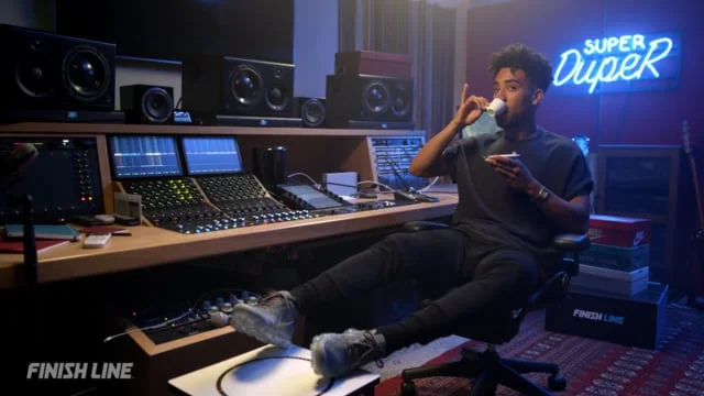 Finish Line | "Super Fresh" with Super Duper Kyle