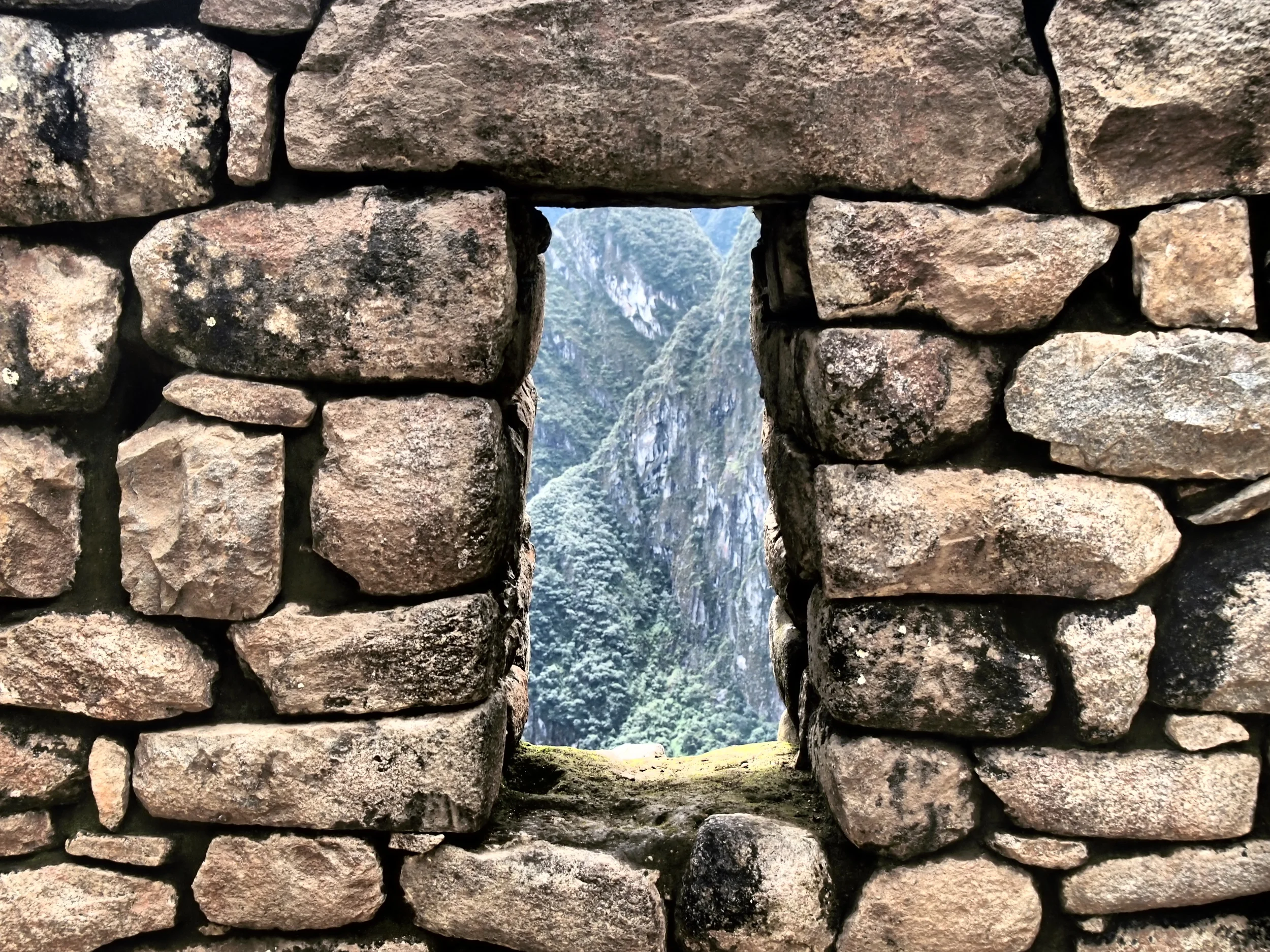 mystic mountain rocks.JPG