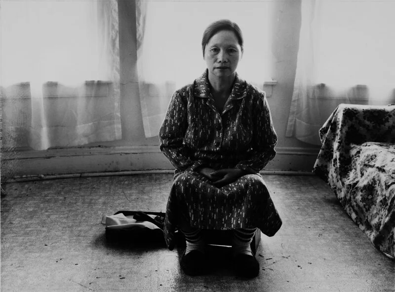 Chia Xiong in her apartment. Chicago, IL 1983