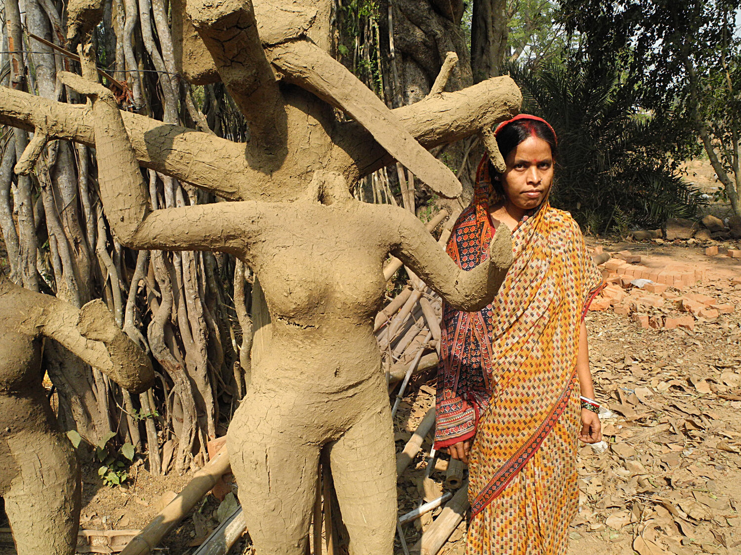 Saraswati & the Sculptor, Between Kolkata & Bishnapur, 2011