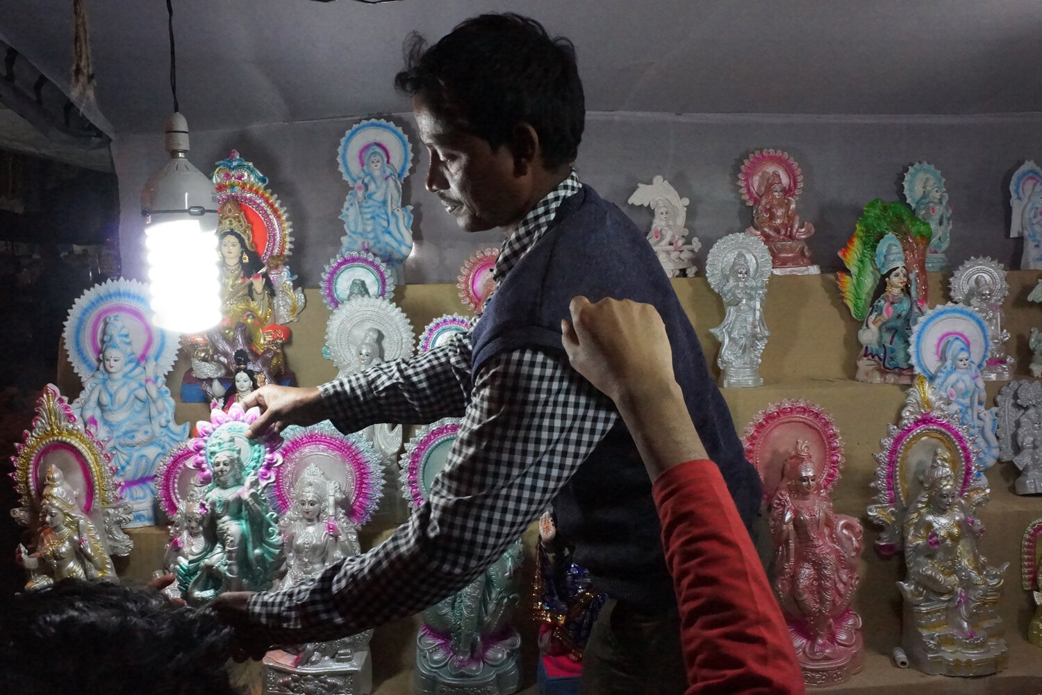 Saraswati Vendor, Lake Market, Kolkata. 2015