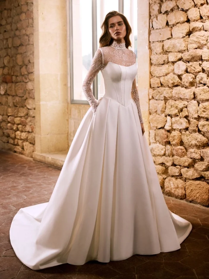 27_etoile_web_gabriella_1fro__28de80__3c8f4e921736f601fbff77a7350c72859f4a6da0.webp