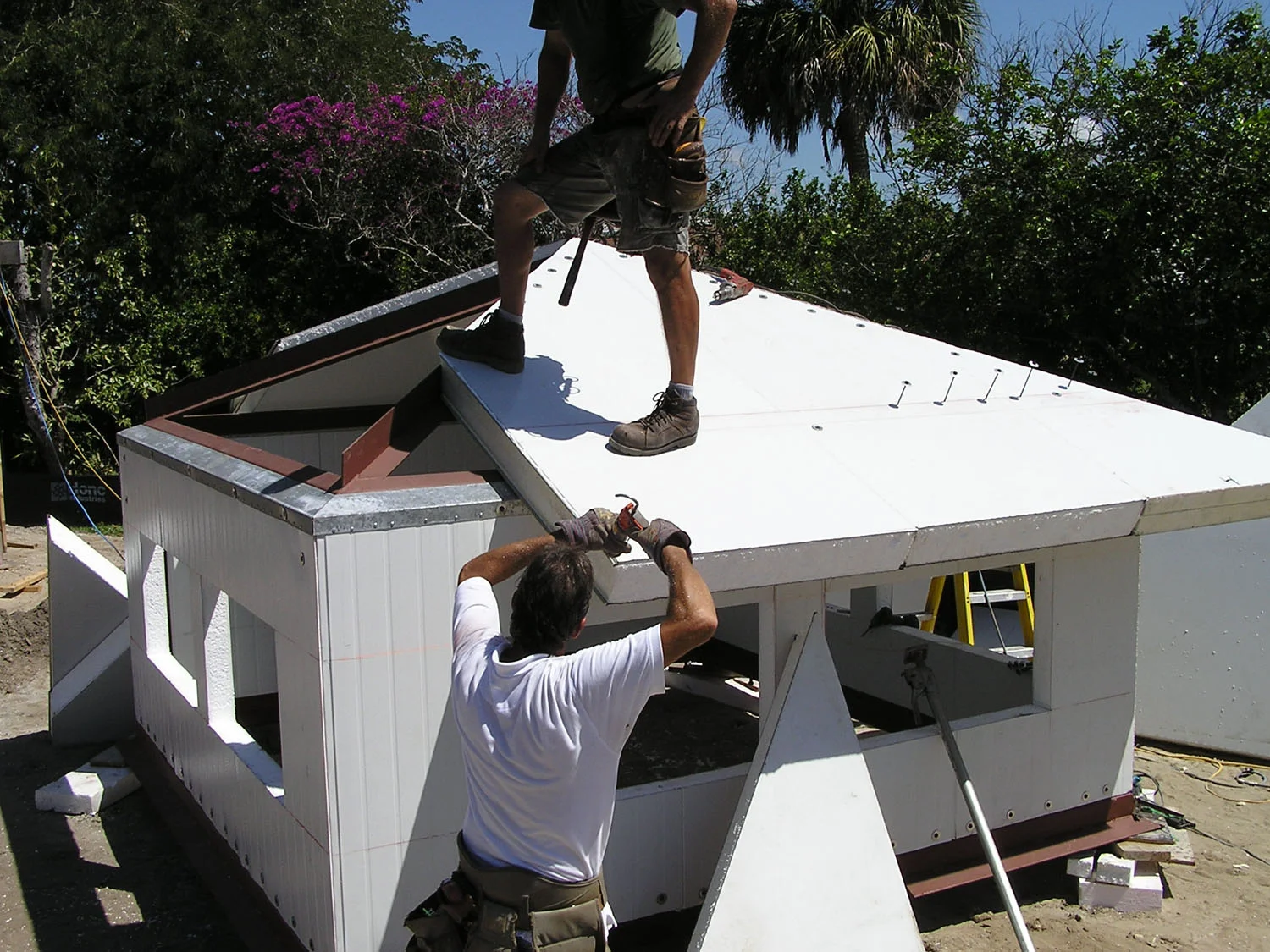 27-Estuary-Breeze-Home-Built-By-Element-Builders-Fort-Myers-FL.jpg