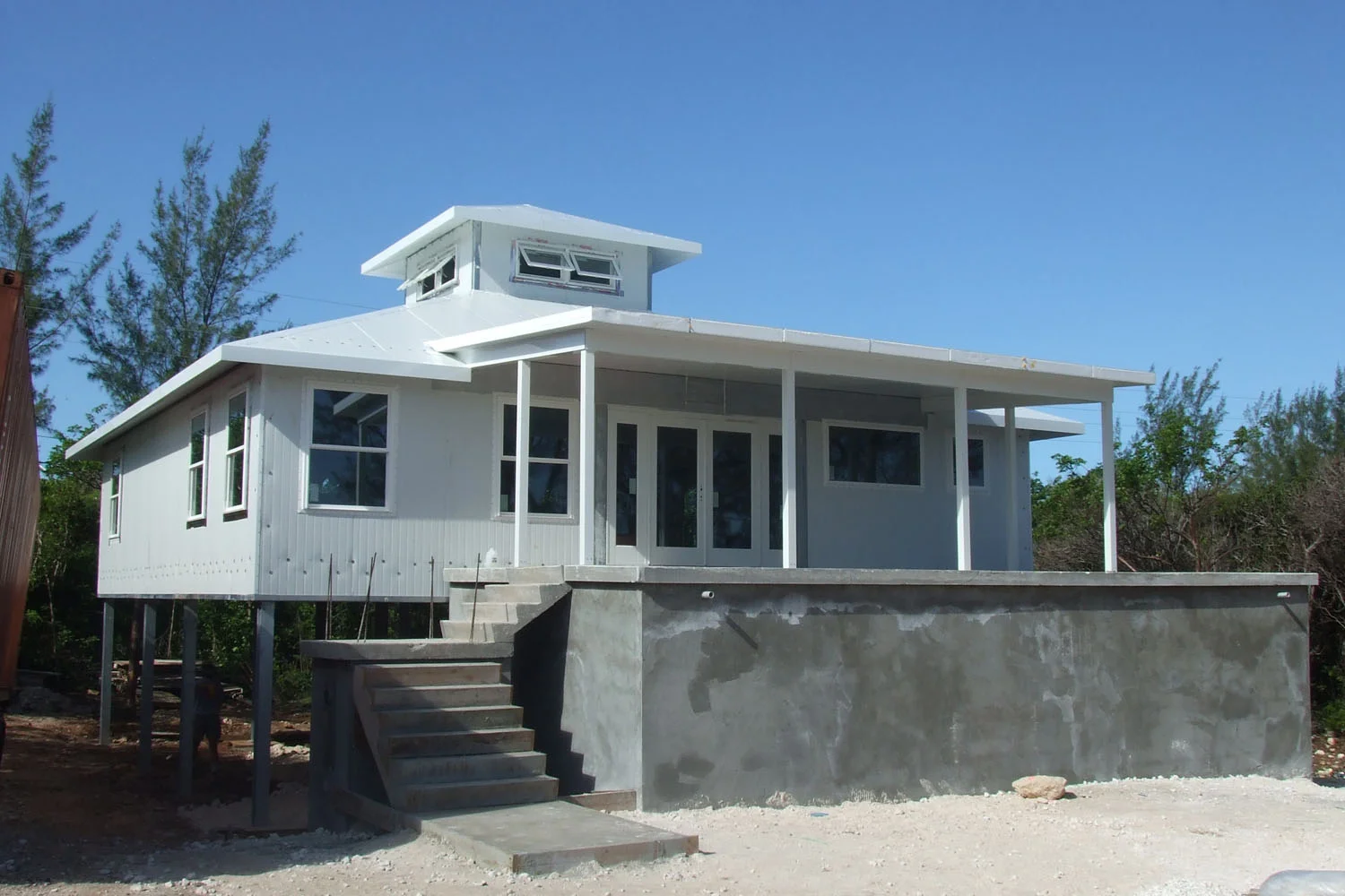 15-Graham-Gulf_Breeze-Built-By-Element-Builders-Fort-Myers-FL.jpg