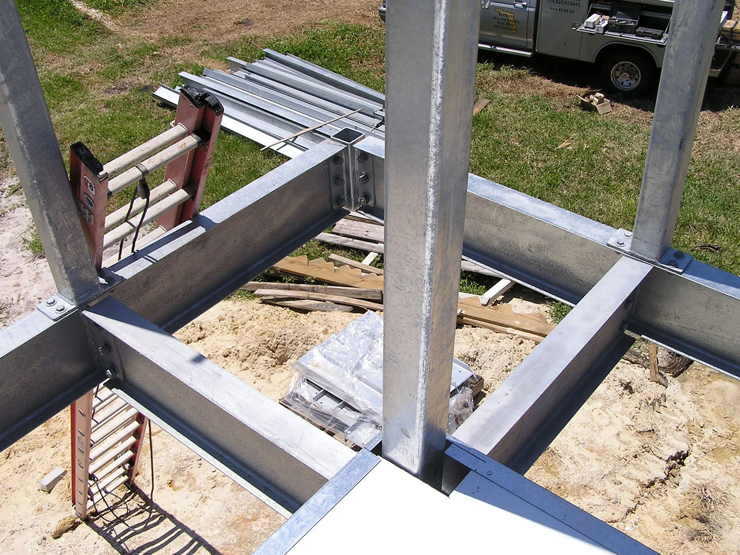 09-Ocean-Breeeze2-Home-Built-By-Element-Builders-Fort-Myers-FL.jpg