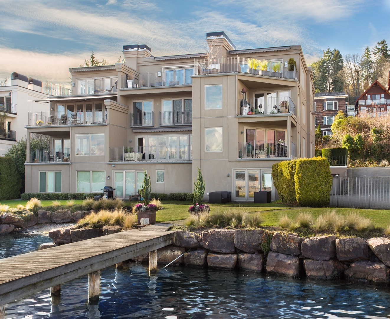 Waterside Exterior_tn.jpg