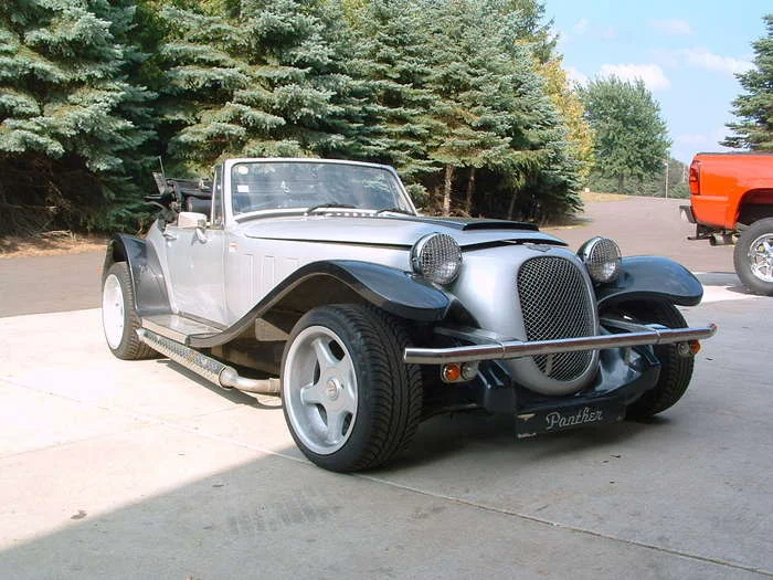 Note the side pipes we will be upgrading them to a much larger sidepipe that comes out threw the frame much higher to give it a more custom look.