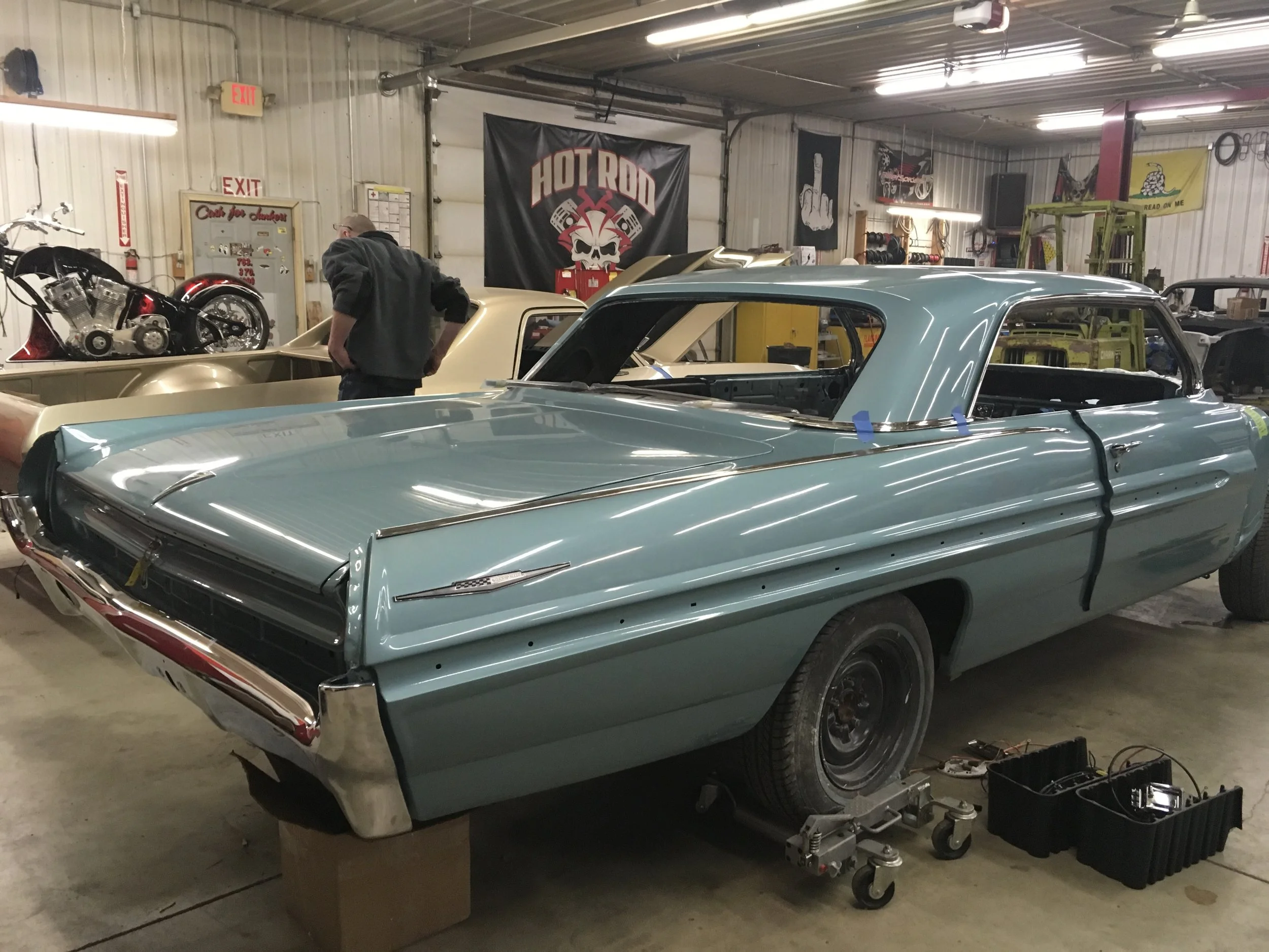 1962-pontiac-bonneville-minneapolis-hot-rod-custom-build-restoration-31.jpg