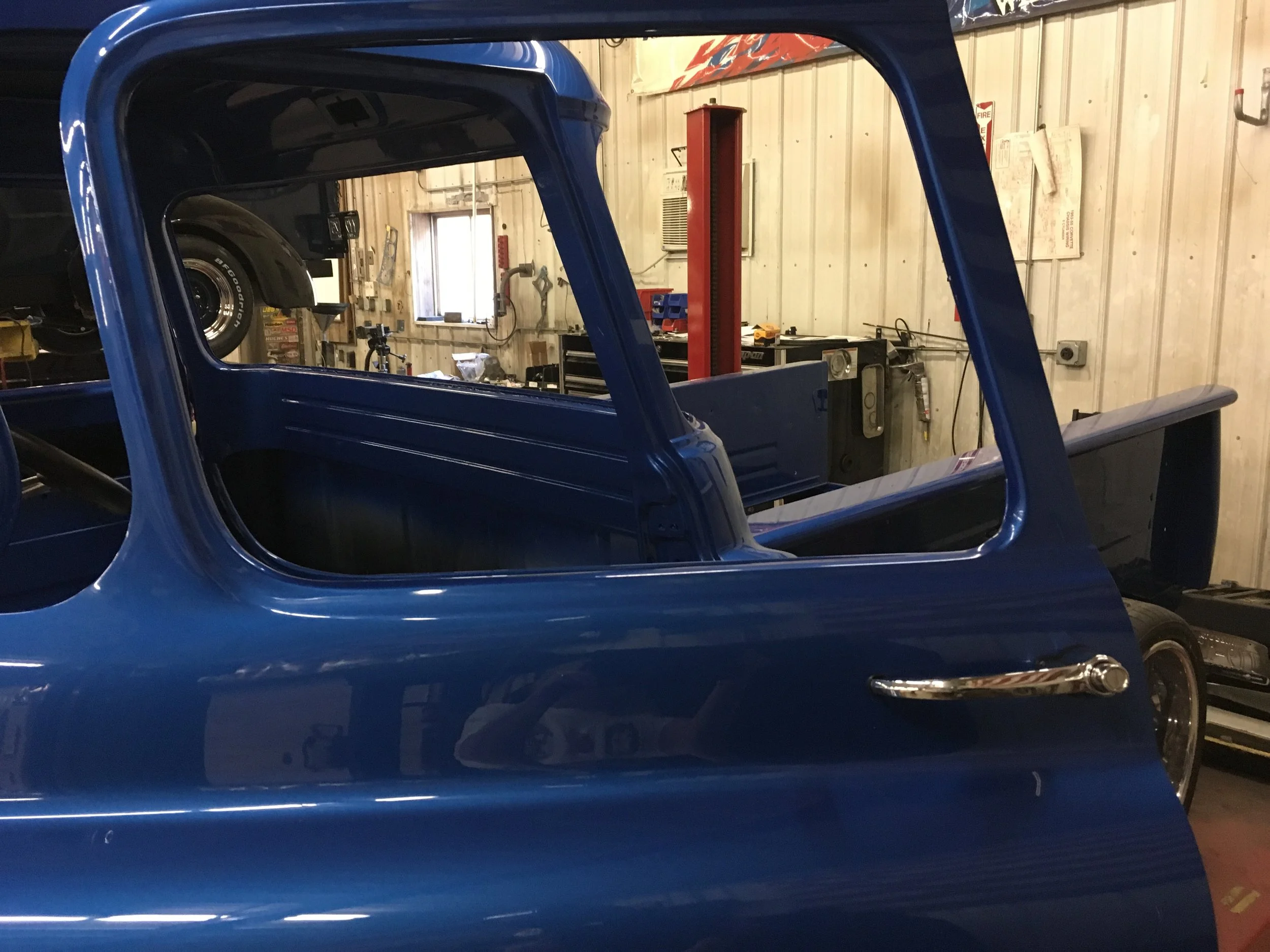 1957-GMC-minneapolis-custom-build-hot-rod-restoration-door-and-handle.jpg