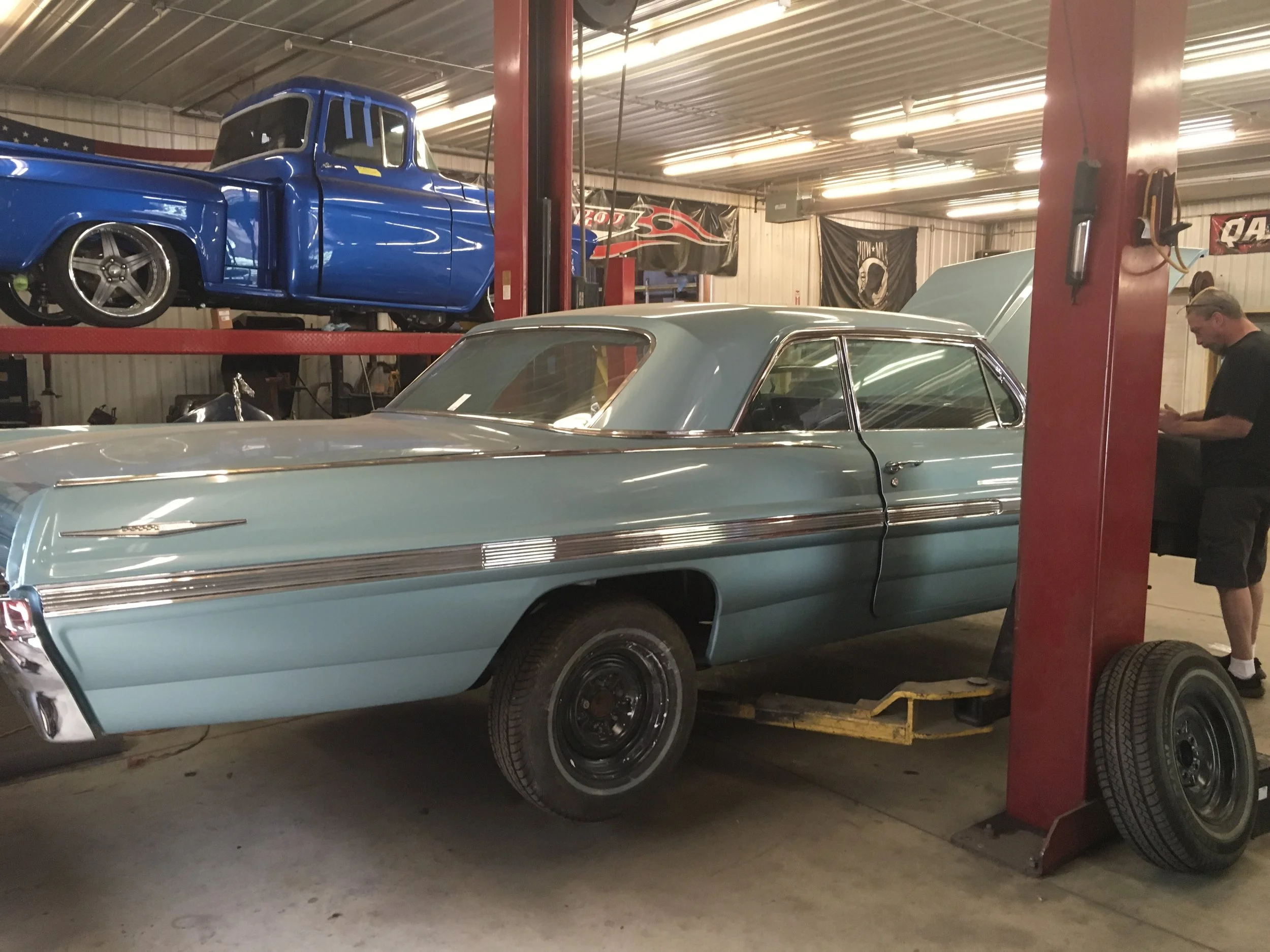 1962-Pontiac-Bonneville-minneapolis-hot-rod-custom-build-restoration.jpg