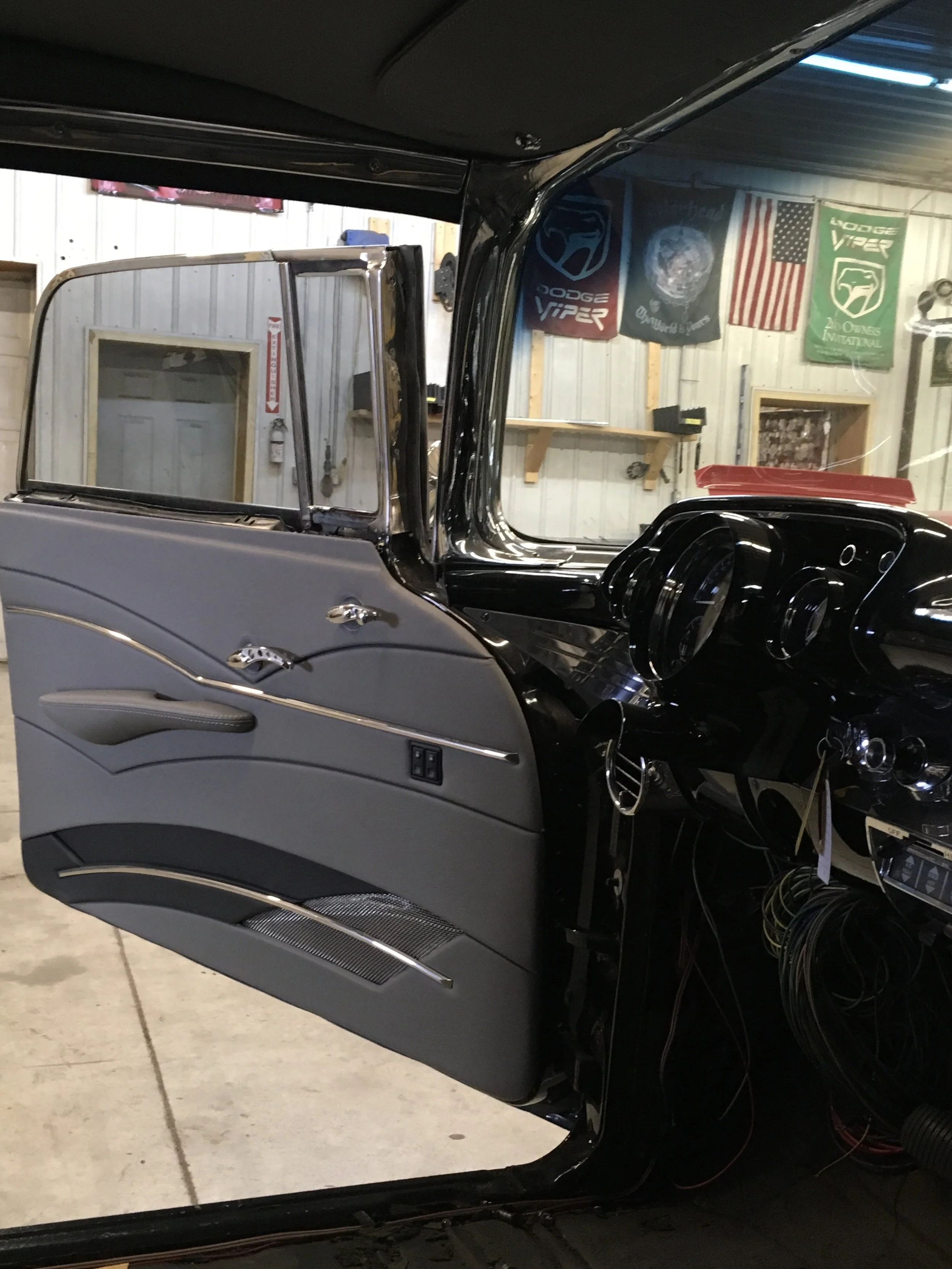 1957-Nomad-minneapolis-hot-rod-restoration-hot-rod-factory-interior-door.jpg