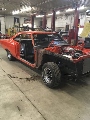 1968-roadrunner-minnesota-car-restoration-hot-rod-factory (9).jpg