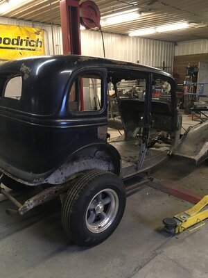 1934-Ford-old-car-restoration-hot-rod-factory-Minneapolis(1).jpg