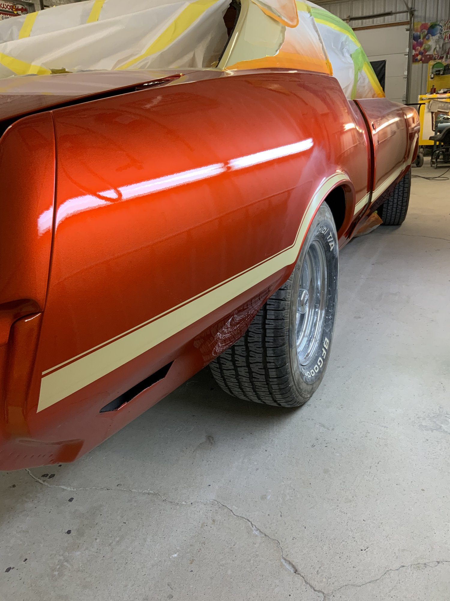 1972-Cutlass-old-car-restoration-hot-rod-factory-cars-bodywork-rebuild(64).png