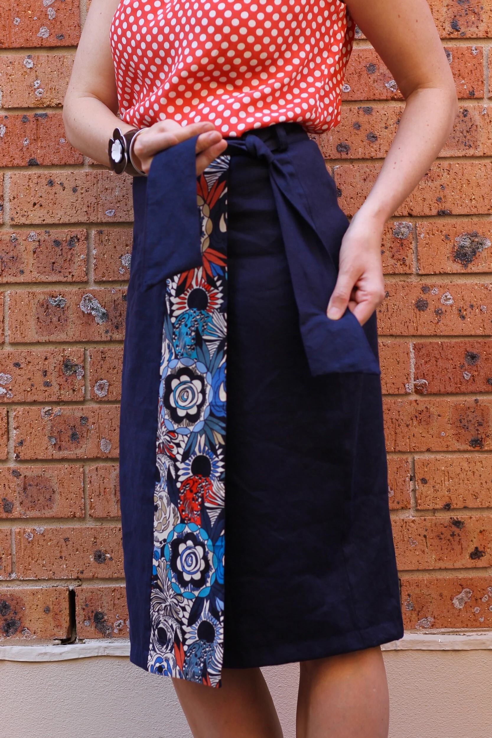 The Navy Linen Wrap Skirt 