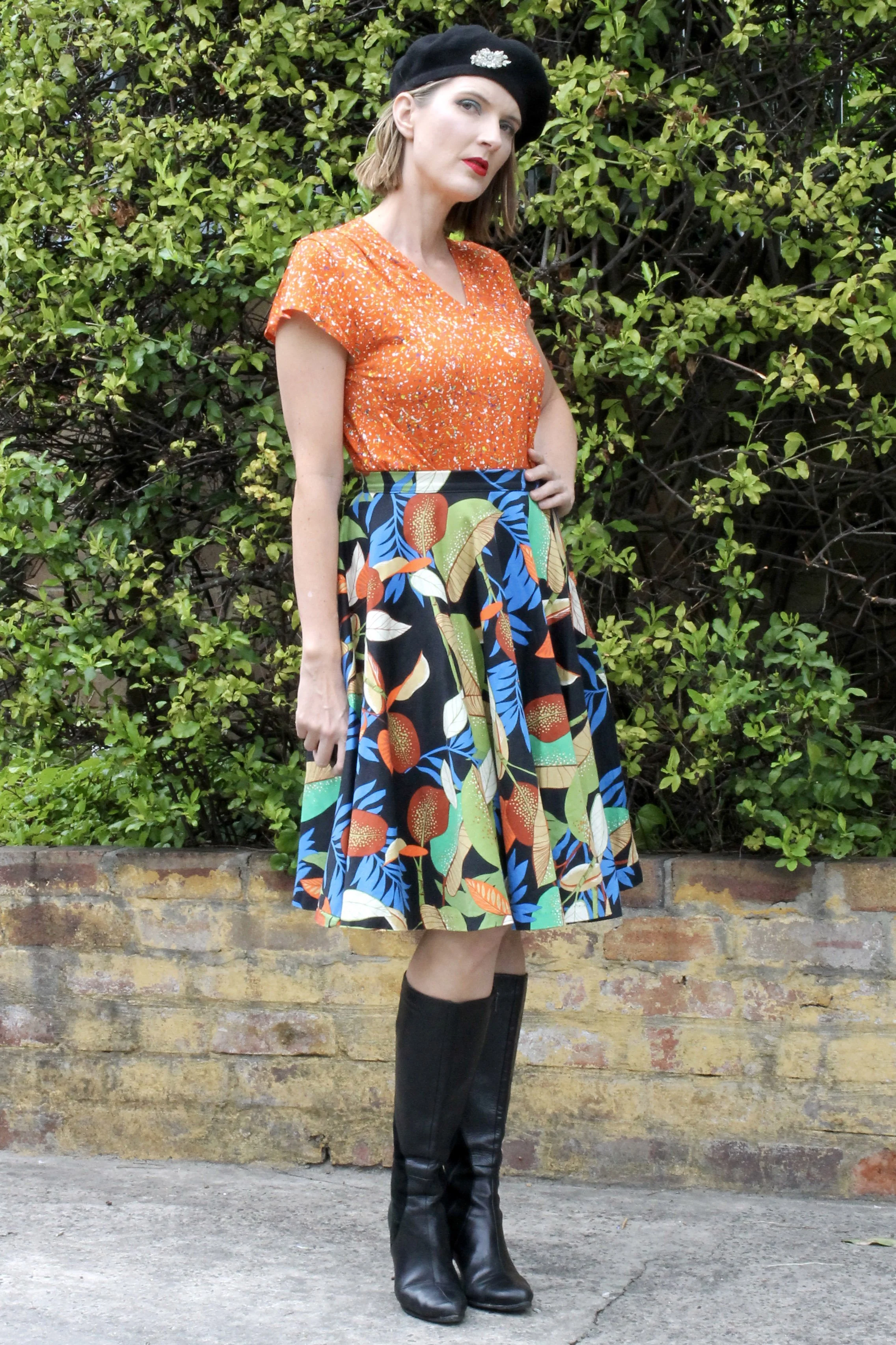This orange v-neck tee is such a versatile style!
