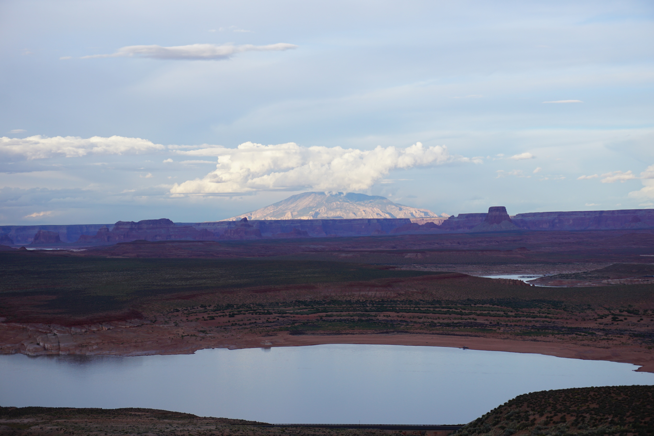 Above : Navajo Mountain