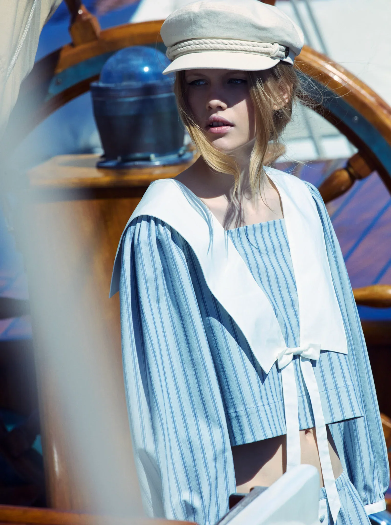 Linen_Stripe_Shorts_Blue_Stripe_Campaign_2_2000x.webp