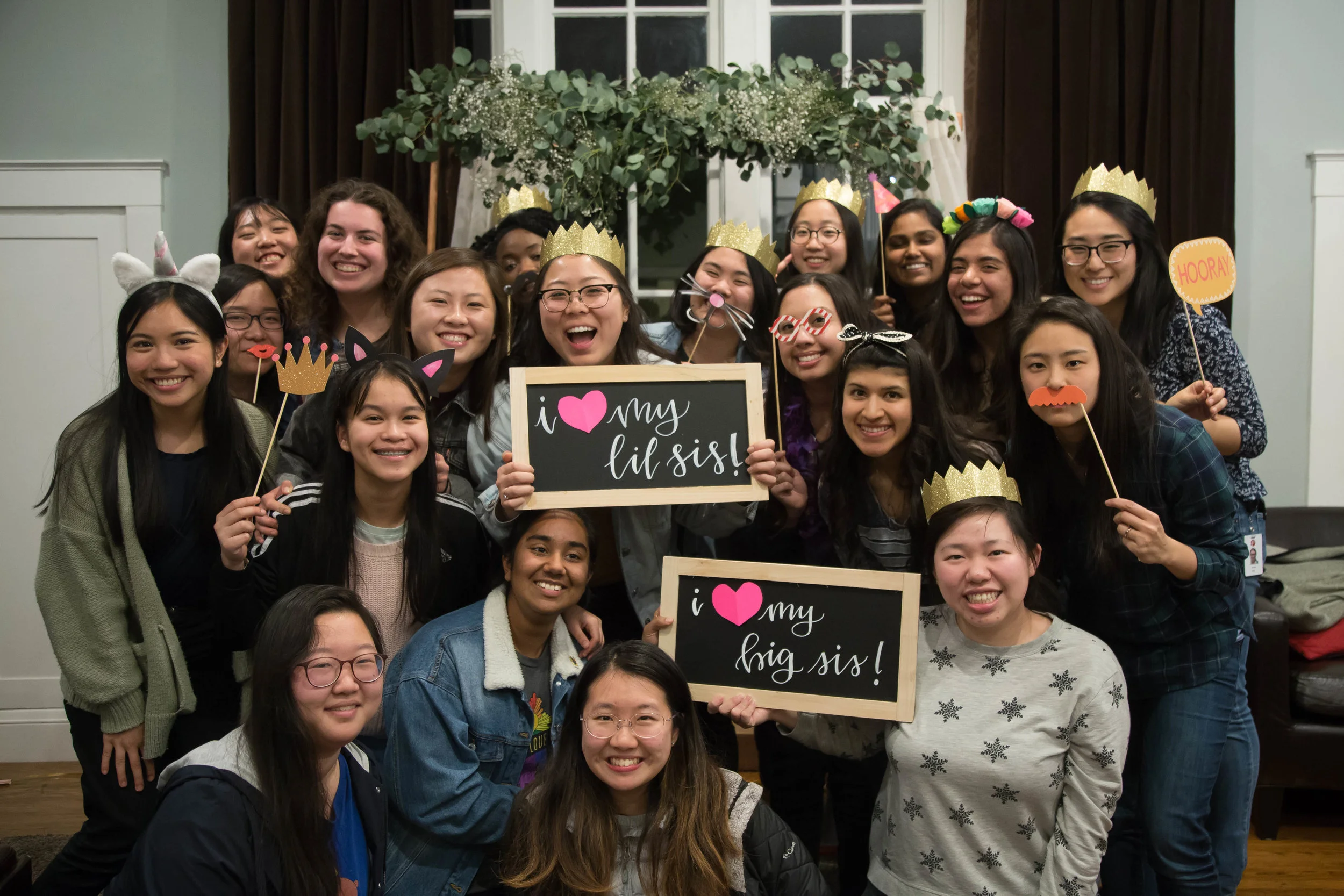 2019_sis_night2.jpg