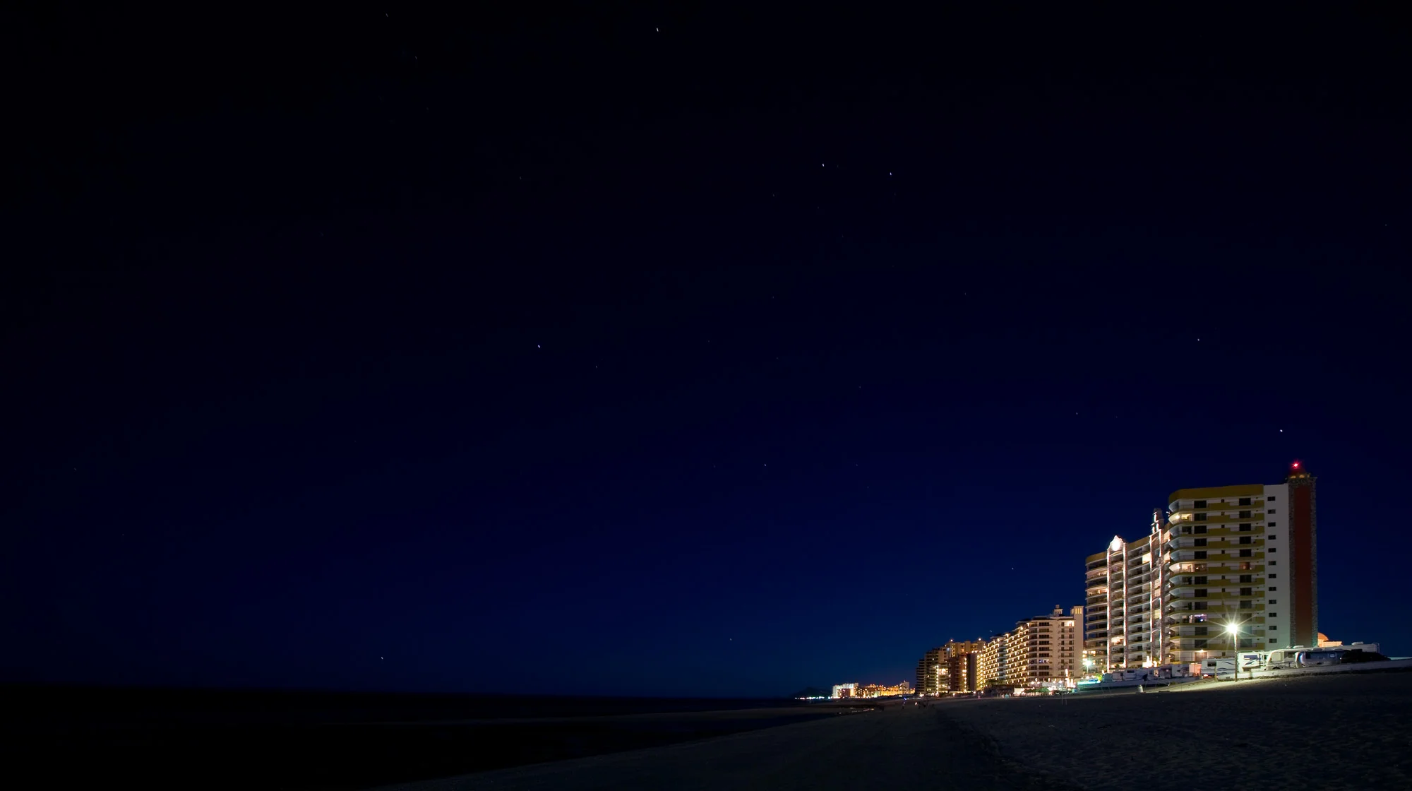 andrewfrasz_travel_dark-33.jpg
