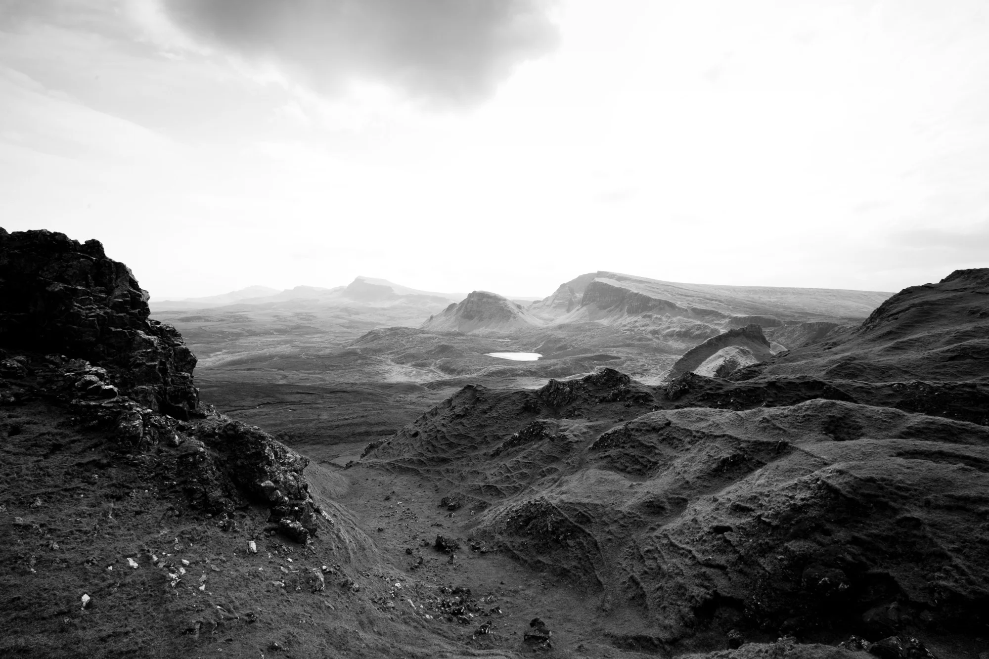 andrewfrasz_travel_bw-3.jpg
