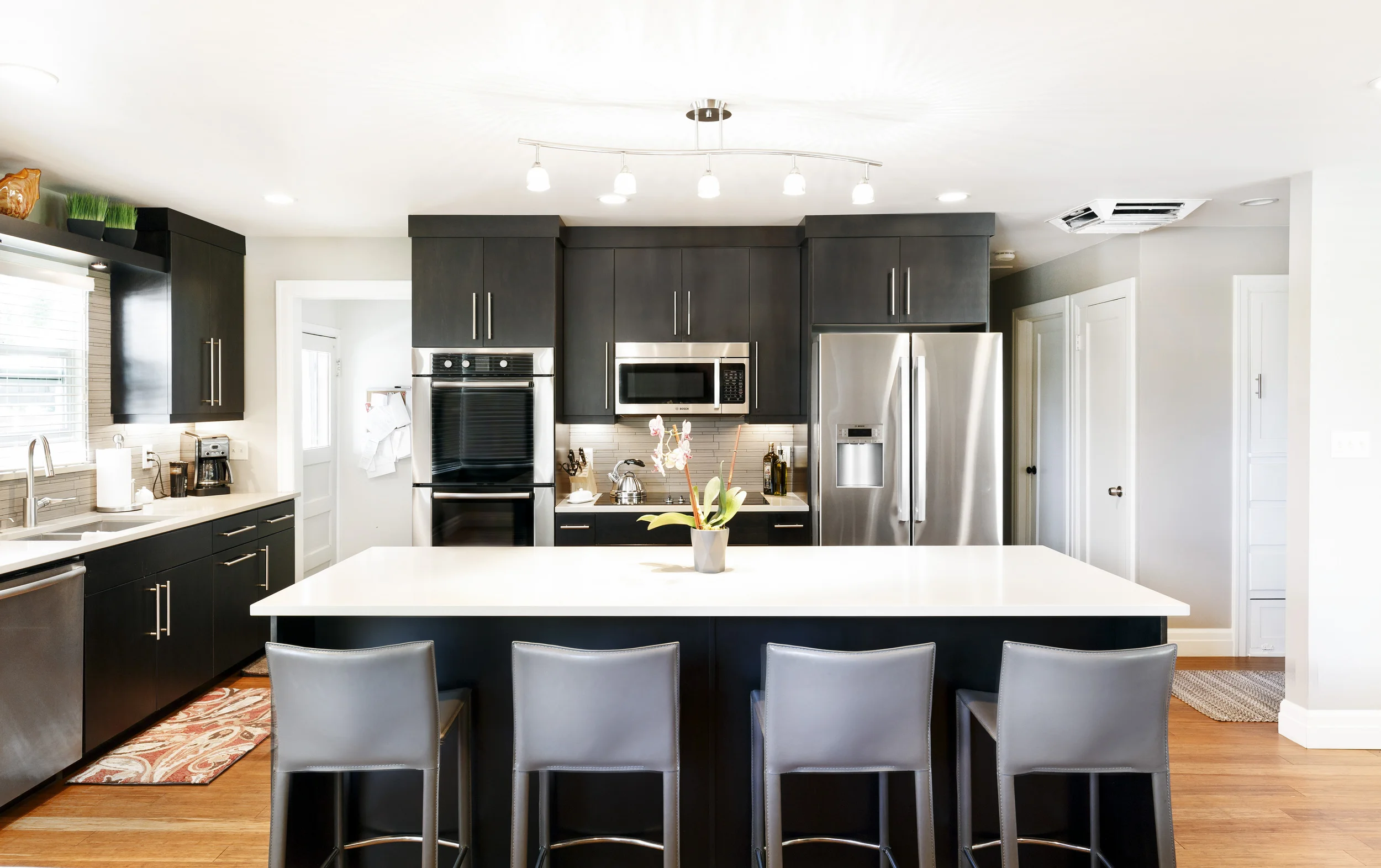 1607-01 57_edited.jpg